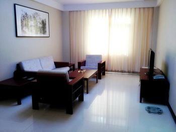 Qingdao Excalibur Hotel Bagian luar foto