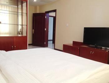 Qingdao Excalibur Hotel Bagian luar foto