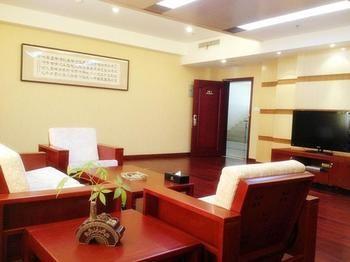 Qingdao Excalibur Hotel Bagian luar foto