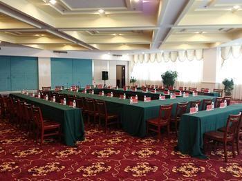 Qingdao Excalibur Hotel Bagian luar foto