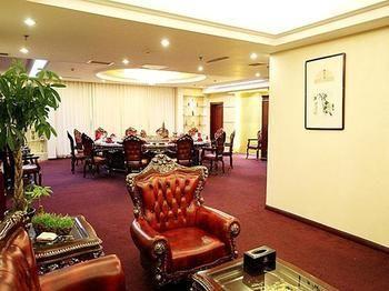 Qingdao Excalibur Hotel Bagian luar foto