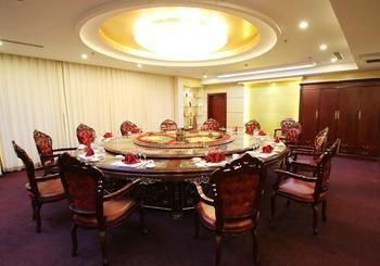 Qingdao Excalibur Hotel Bagian luar foto